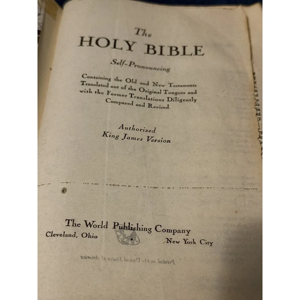 Bible , Vintage , Nice Leather‎ Cover